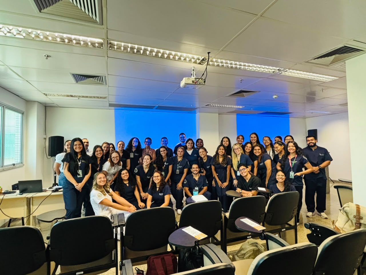 HUGV-UFAM realiza capacitação em Gestão da Qualidade e Segurança do Paciente para estudantes do curso de Enfermagem do último ano da Escola de Enfermagem de Manaus/ UFAM